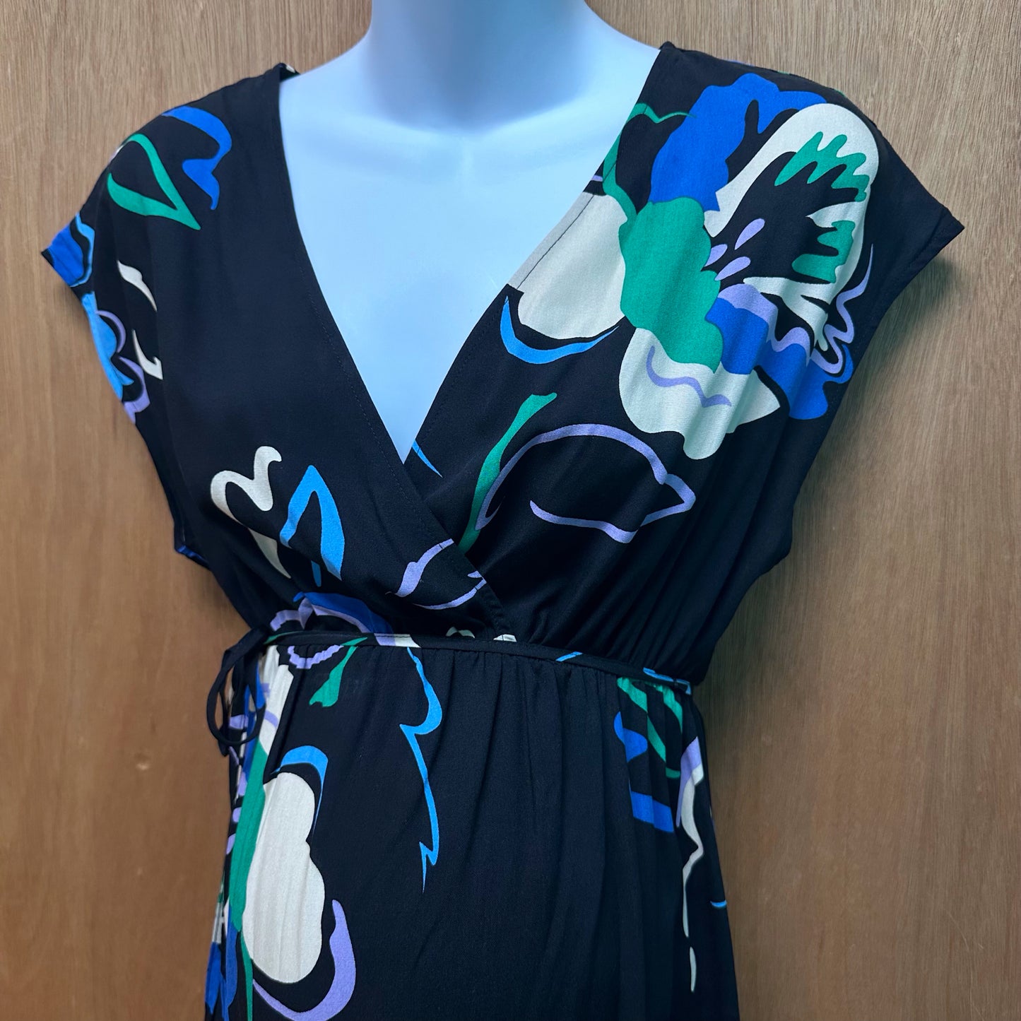 Gap Maternity Size XS Navy Blue Floral Dress